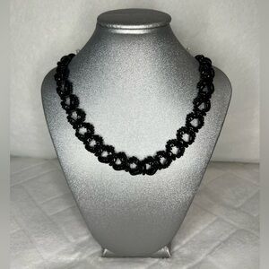 BLACK ACRYLIC BEADED CHOKER NECKLACE 16” EUC
